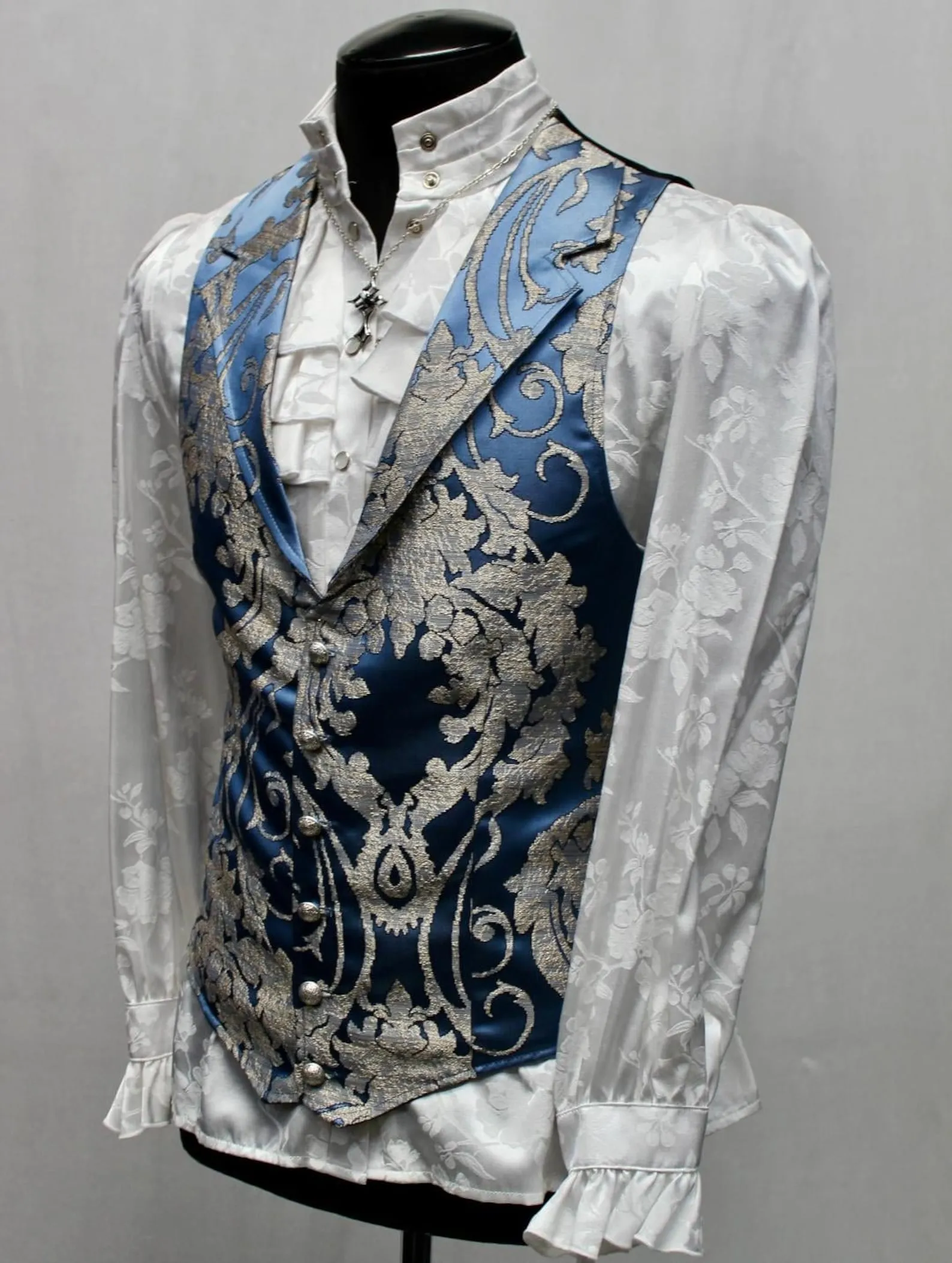 ARISTOCRAT VEST - ICE BLUE BROCADE