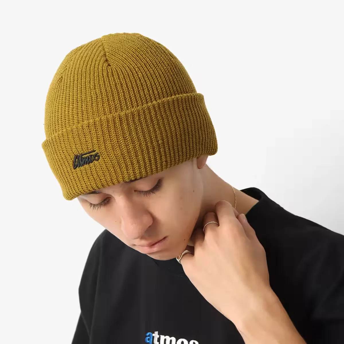 ATMOS SMALL LOGO KNIT CAP