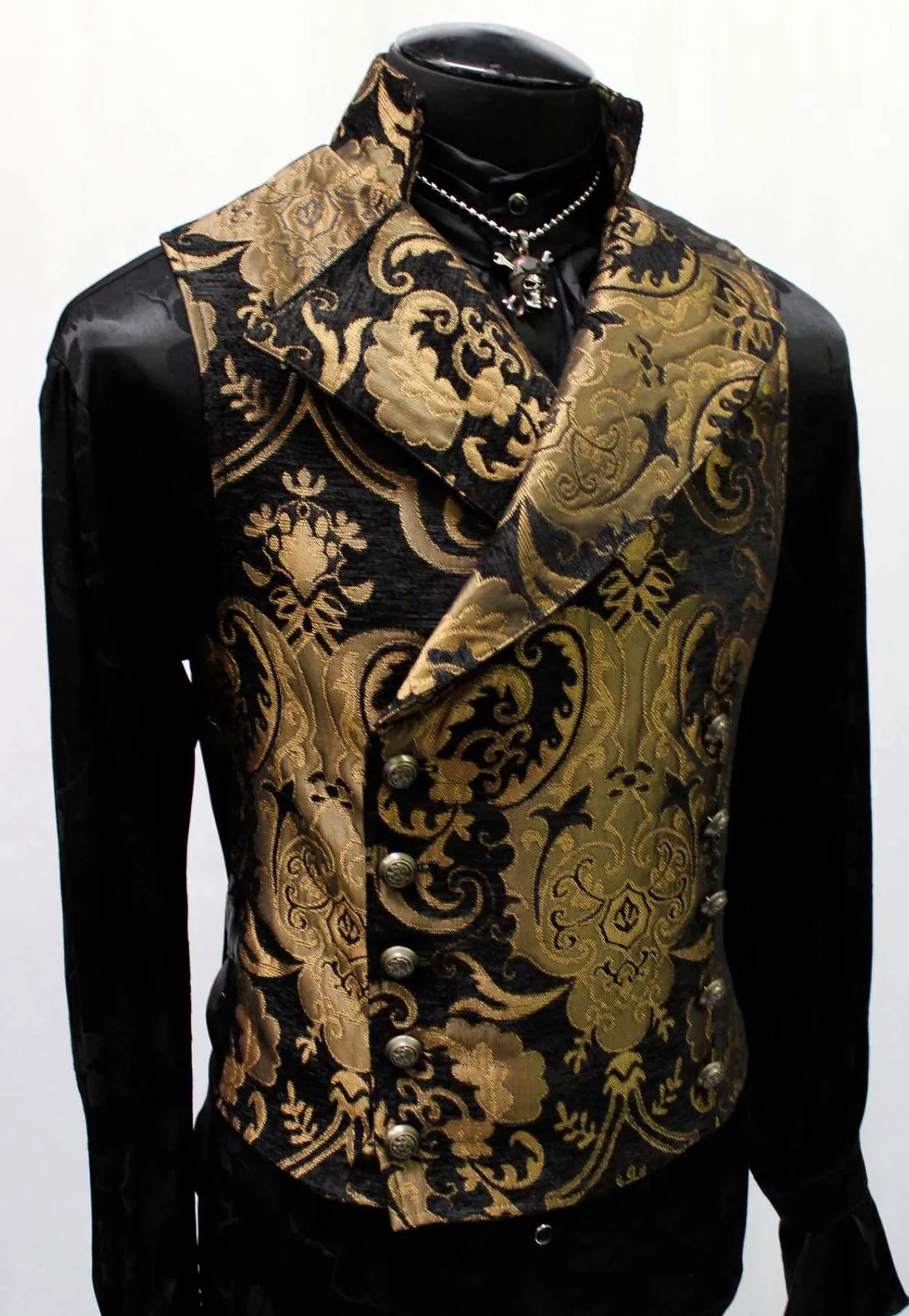 CAVALIER VEST - GOLD/BLACK TAPESTRY