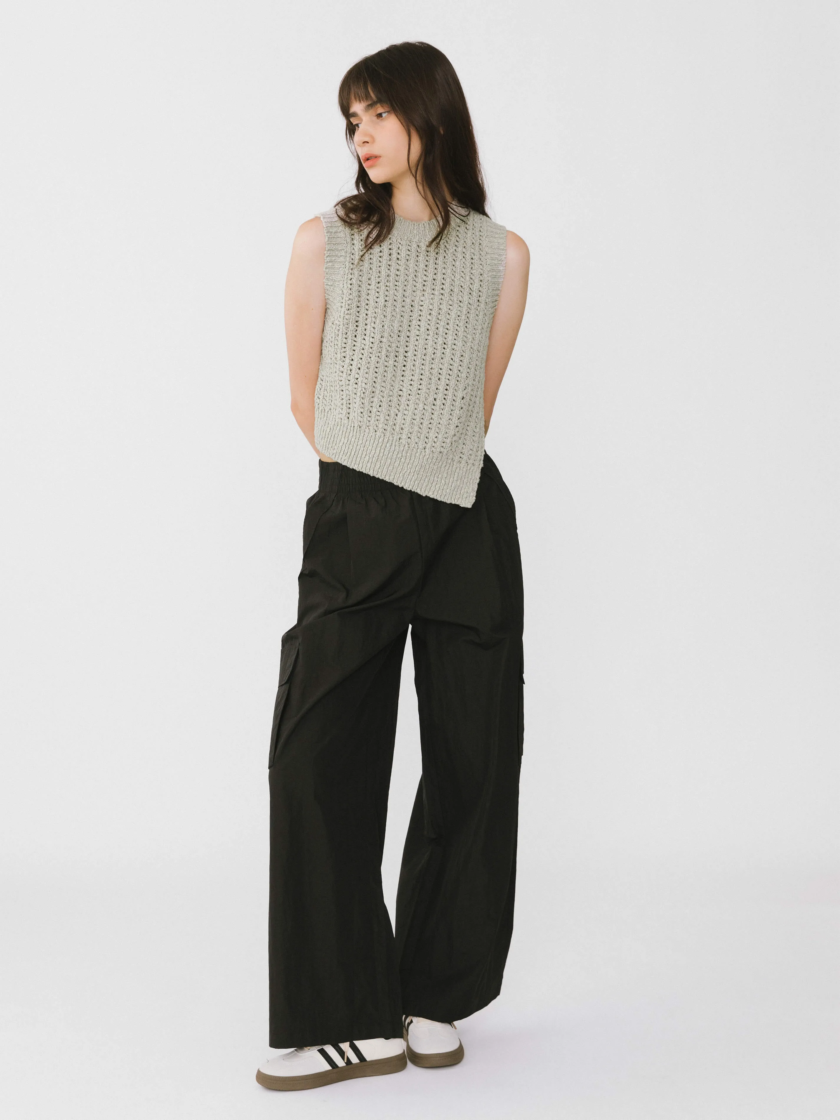 Cropped Asymmetric Knit Vest