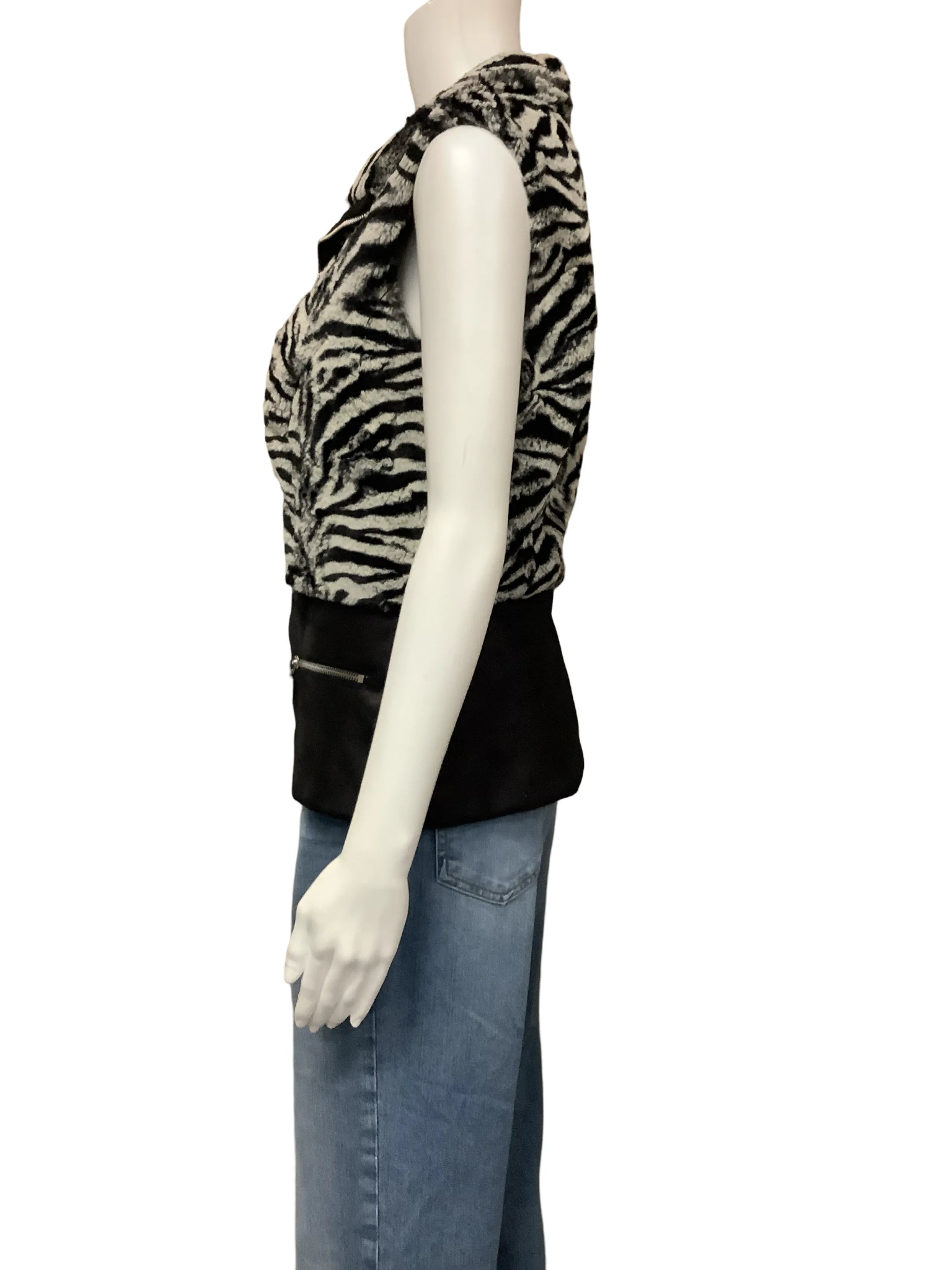 Frank Lyman Women's Faux Fur Vest Animal Print Size: 4