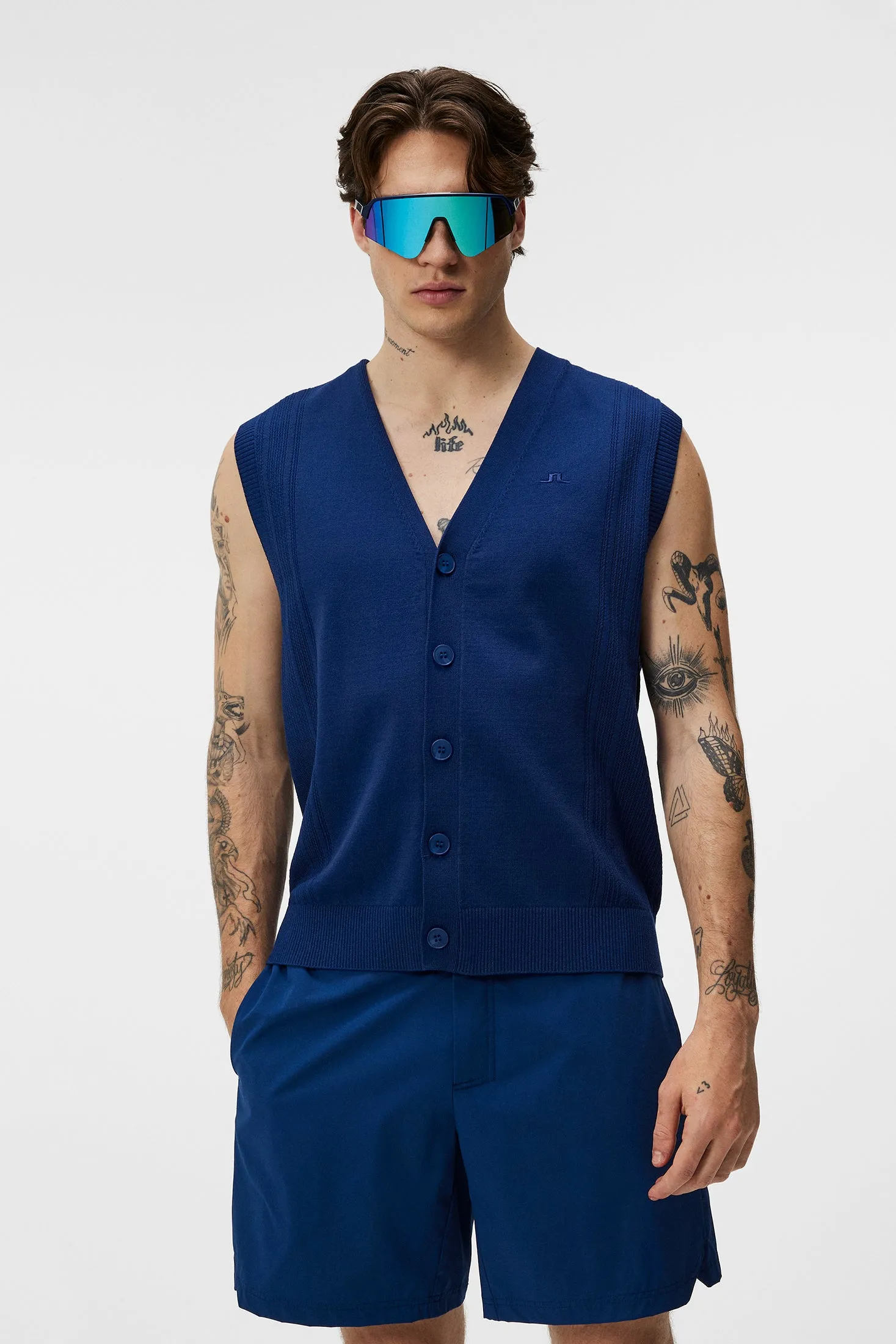 Markus Knitted Vest / Estate Blue