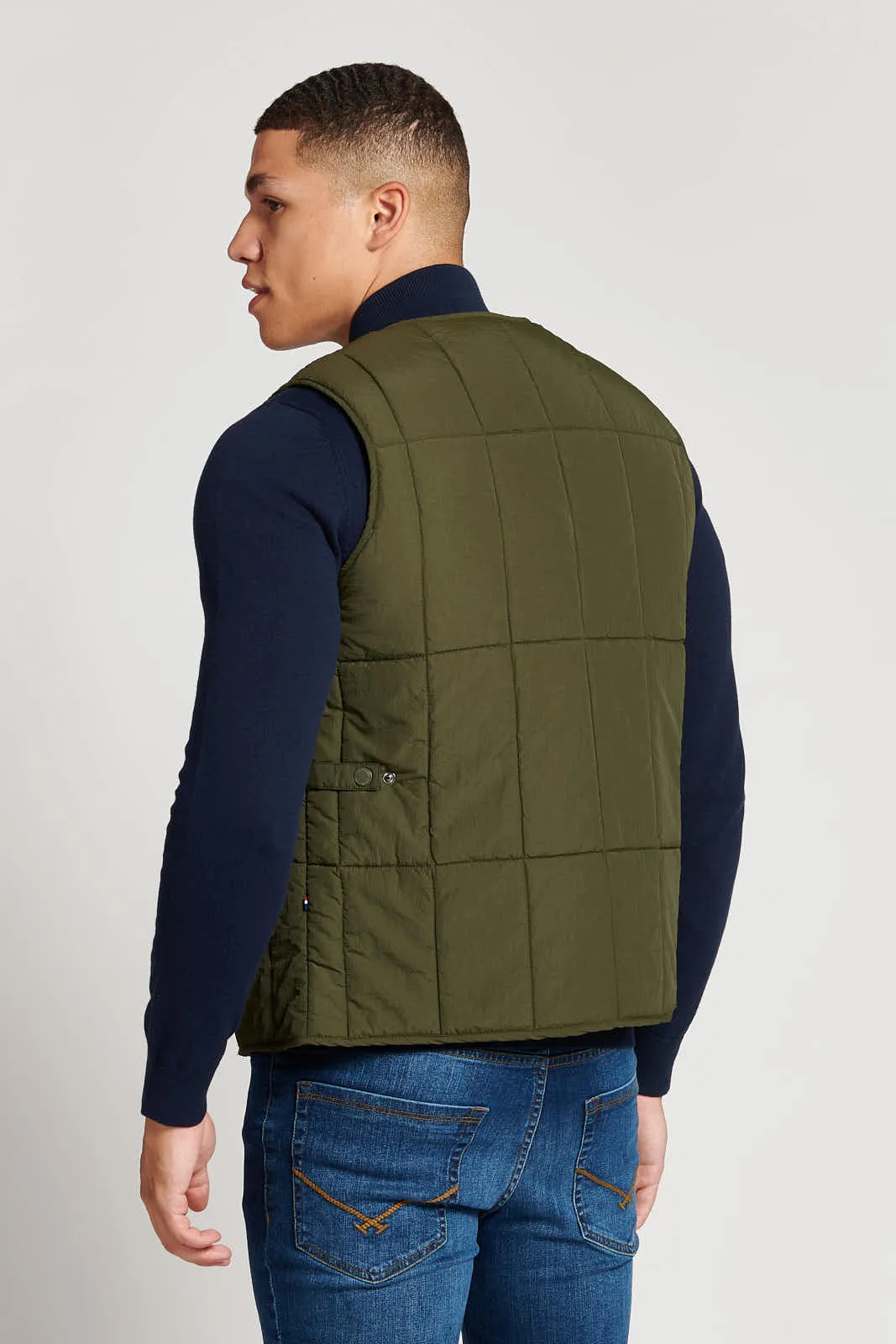 Mens Hunting Gilet in Forest Night