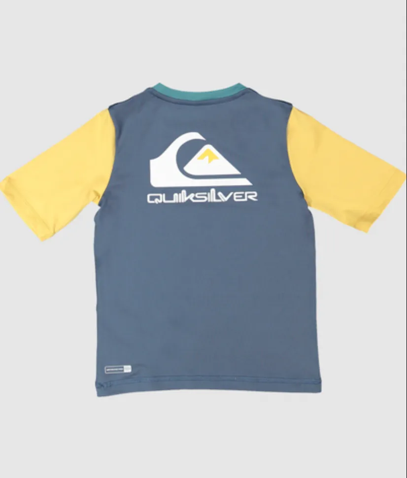 Quiksilver Heats Omni - Short Sleeve Upf 50 Rash Vest For Boys 2-7