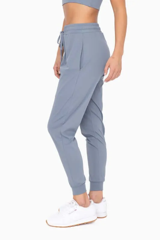 Solid Four-way Stretch Pleated Front Joggers