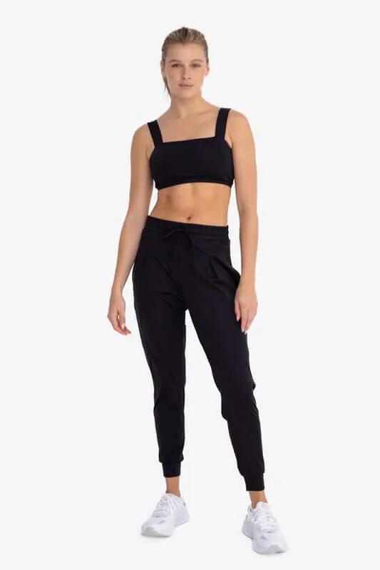 Solid Four-way Stretch Pleated Front Joggers