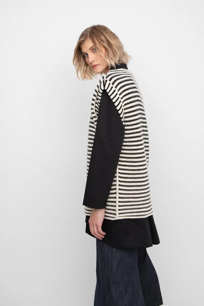 Striped knitted boat neck vest