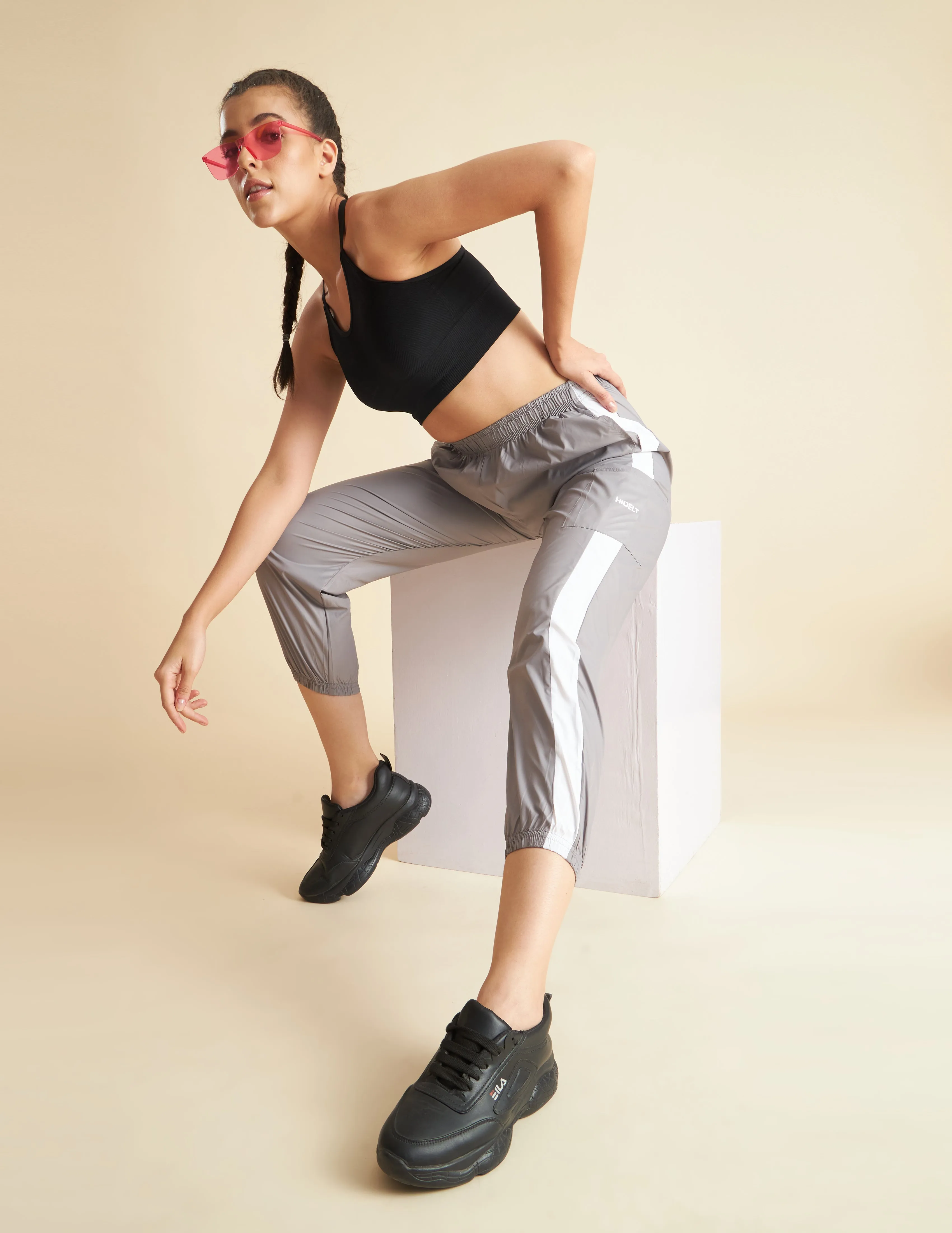 Women Grey NS Loose Fit Solid Training Woven Joggers